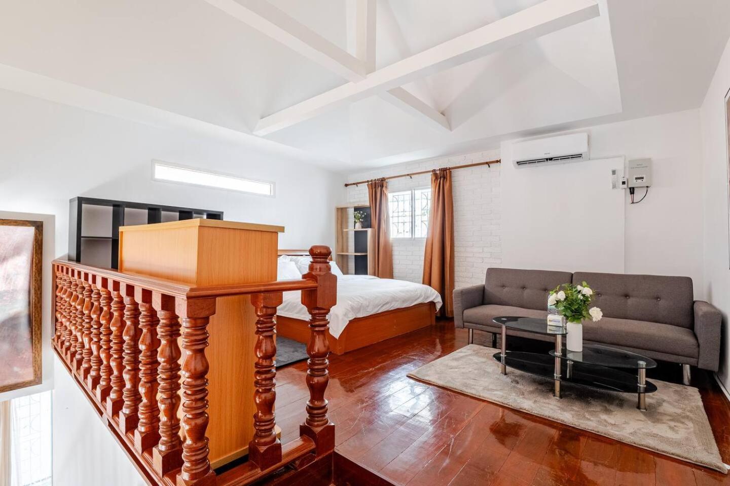 Villa Long Warmth Pool Pattaya